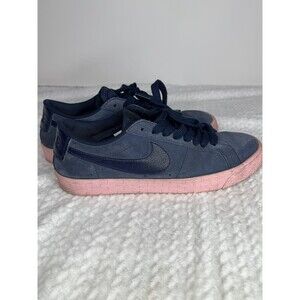 Nike Zoom sz 9.5 blue suede pink
